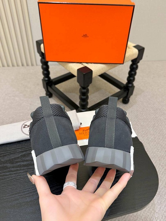 Мужские серые кроссовки Hermes Bouncing