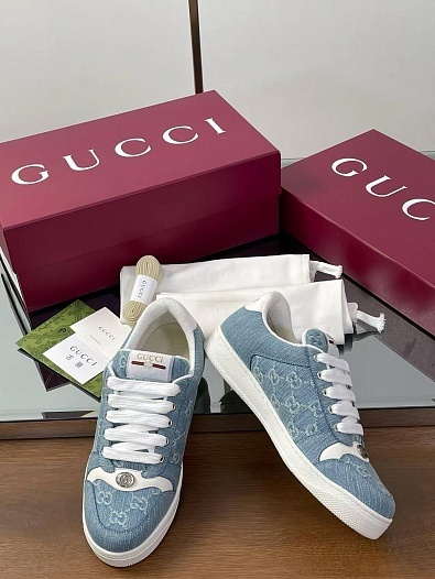 Женские кроссовки Gucci GG Interlocking   