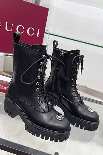 Женские кожаные ботинки Gucci Double G   