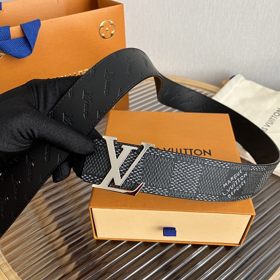 Двусторонний кожаный ремень Louis Vuitton Dimension Premium (ширина 4 см)