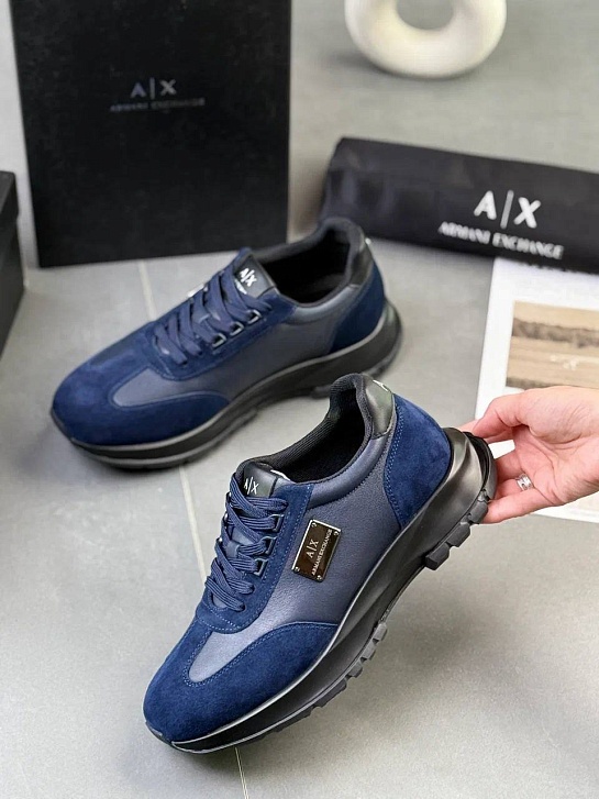 Кроссовки синего цвета Armani Exchange