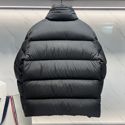 Мужской чёрный пуховик Moncler Katmai   