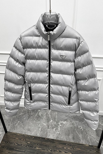 Серая куртка Prada Distressed Leather   