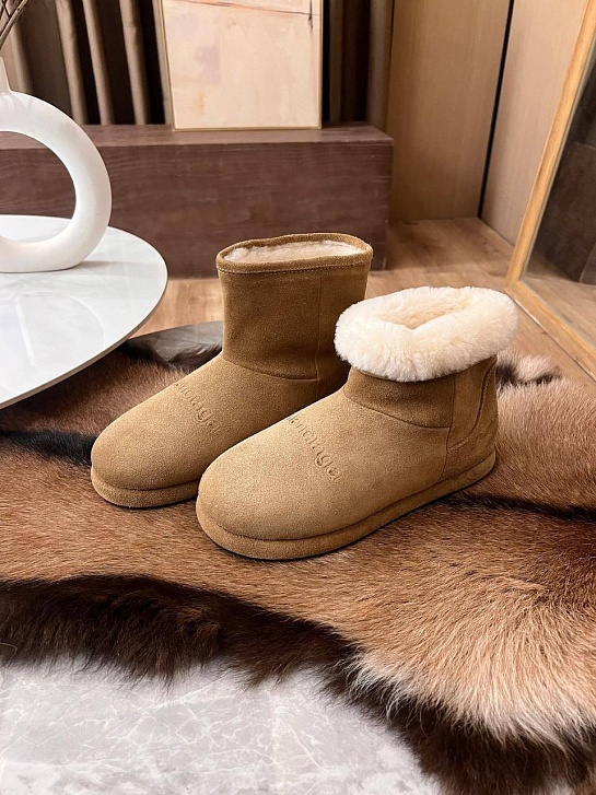 Женские ботинки с мехом Balenciaga Alaska premium - Beige