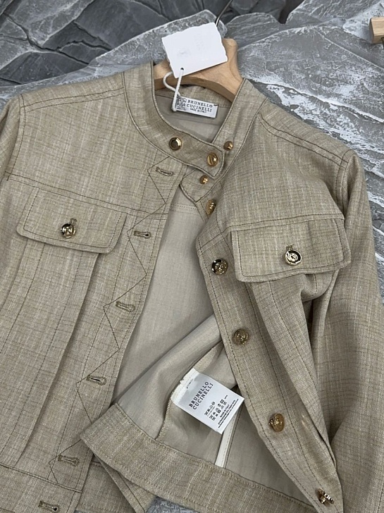 Женская куртка Brunello Cucinelli бежевого цвета