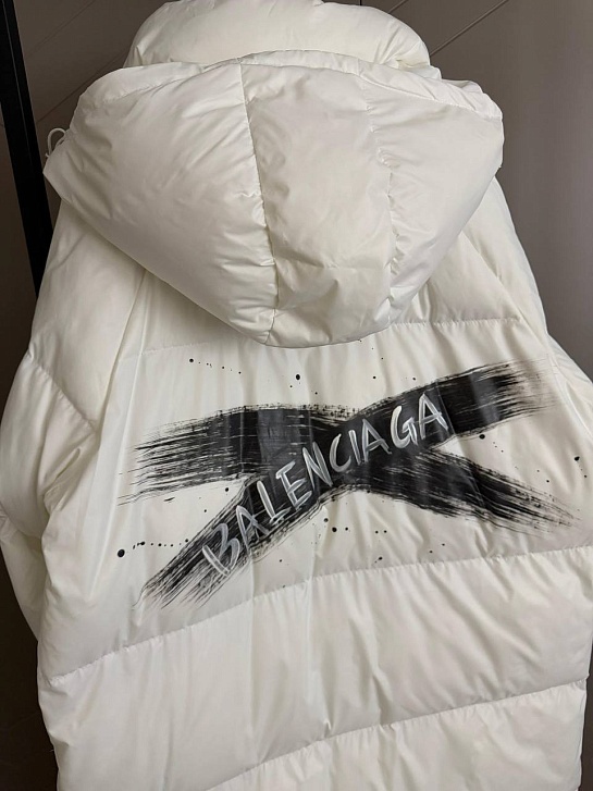 Женская пуховая куртка Balenciaga Premium - White