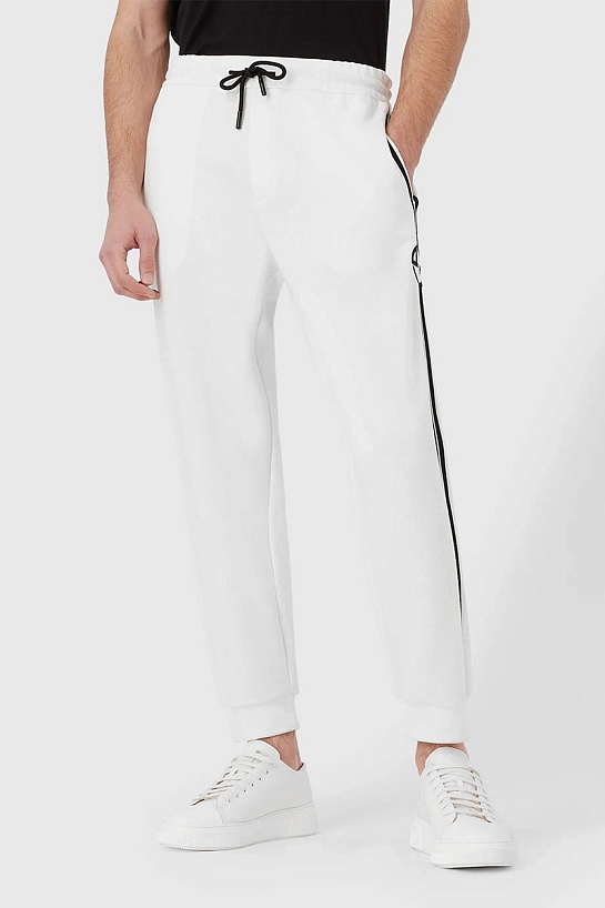 Белый спортивный костюм Giorgio Armani