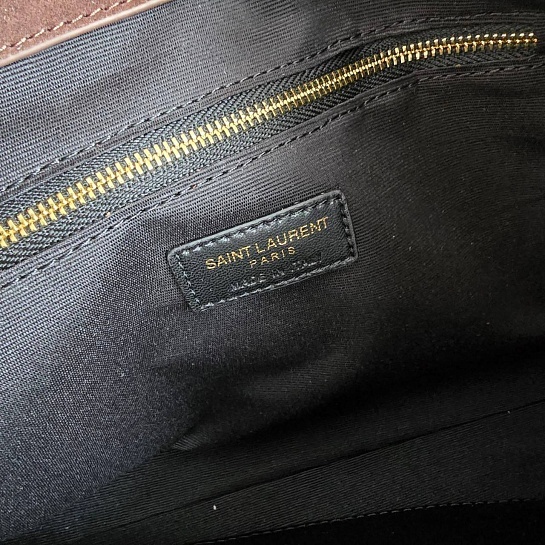 Замшевая сумка Yves Saint Laurent 32x25 см