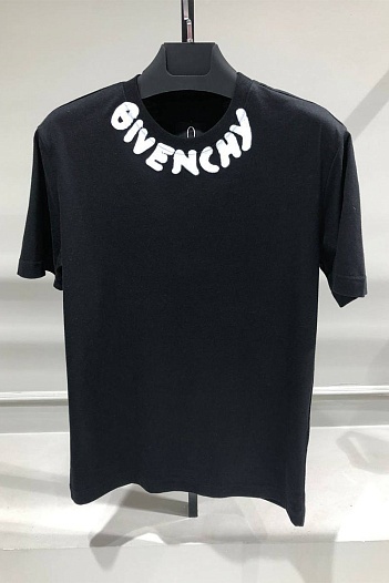 Чёрная оверсайз футболка Givenchy   
