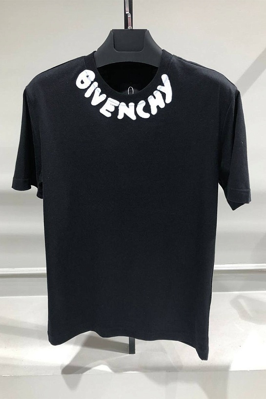 Чёрная оверсайз футболка Givenchy