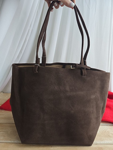 Замшевая сумка The Row 43x29 см   