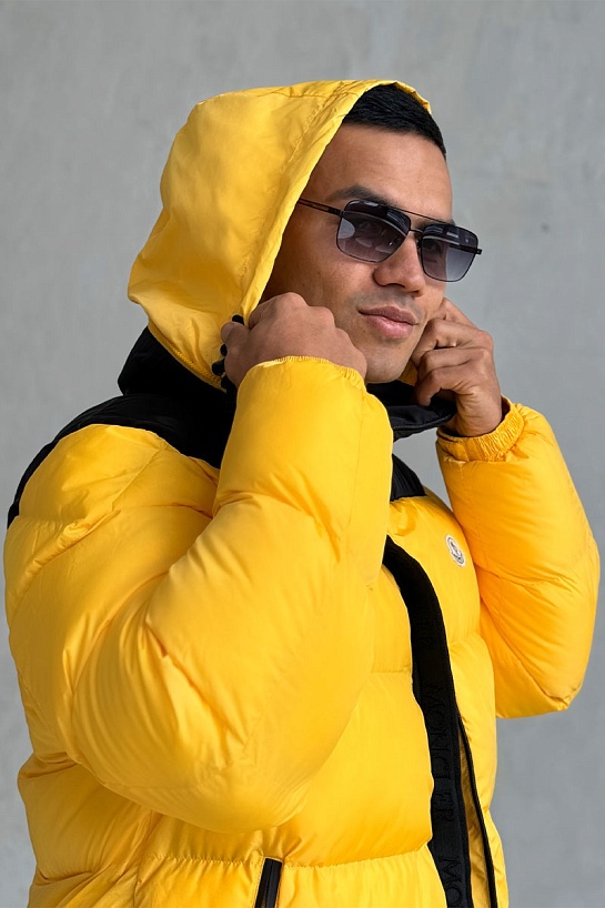 Утеплённая куртка Moncler Peuplier logo-patch - Yellow / Black