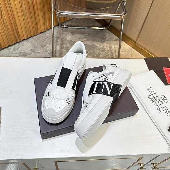 Кожаные кроссовки Valentino VL7N low-top - White