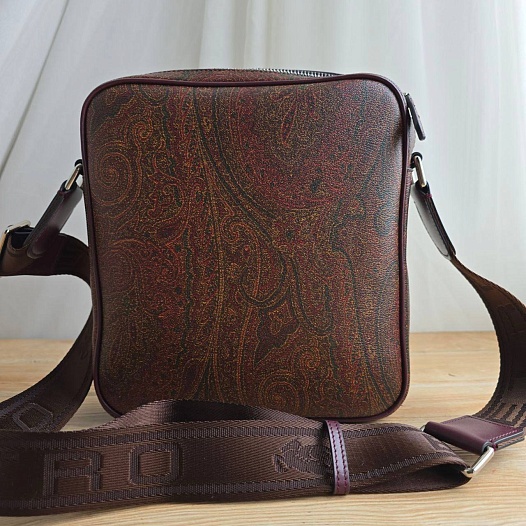 Кожаная сумка Etro с узором пейсли 22x24 см   