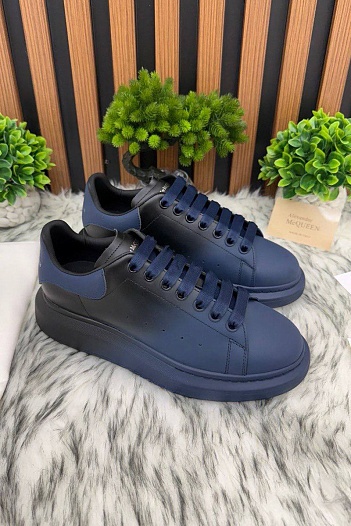 Мужские кроссовки Alexander McQueen синего цвета   
