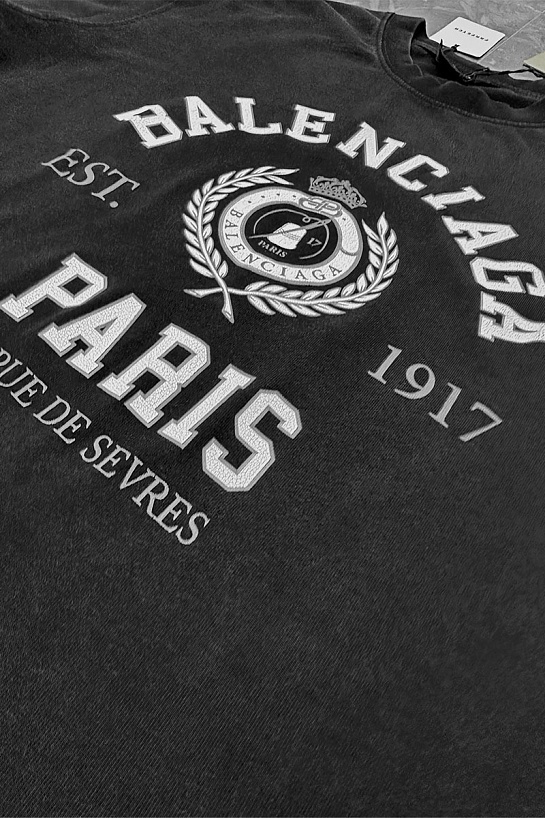 Чёрная оверсайз футболка Balenciaga College est.1917