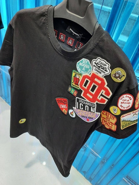 Чёрная оверсайз футболка Dsquared2 embroidered logo patch