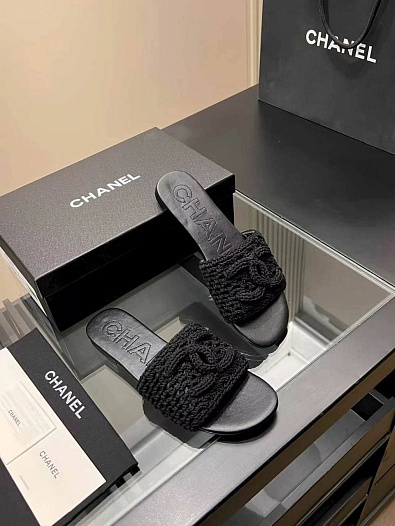 Женские кожаные шлёпанцы Chanel premium   