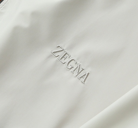 Мужская бежевая ветровка Zegna