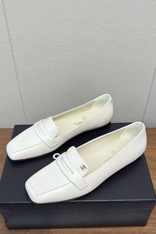 Женские кожаные лоферы Chanel premium