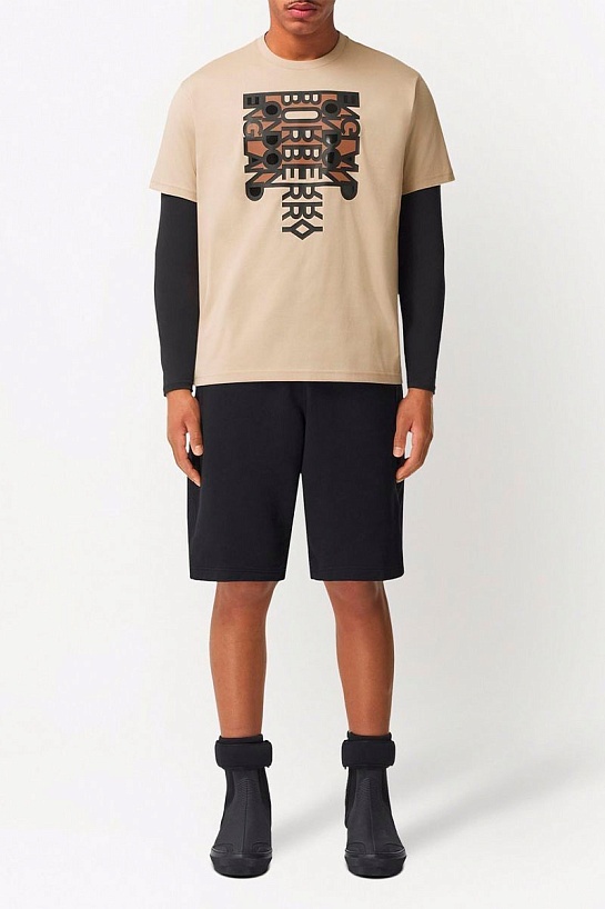 Бежевая футболка Burberry London England