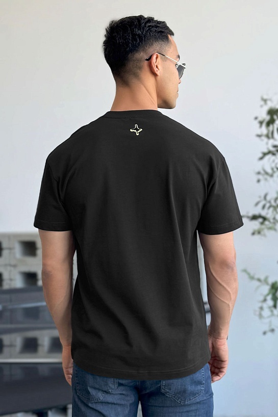 Мужская чёрная футболка Dior x Lewis Hamilton