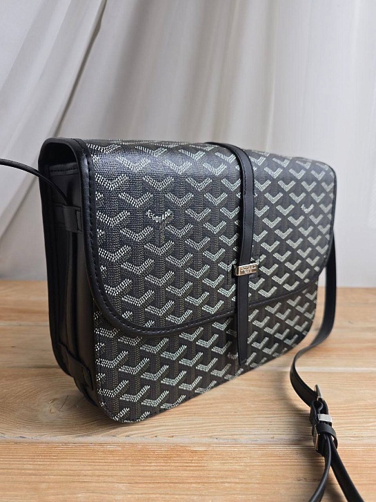 Кожаная сумка Goyard Belvedere MM 27x21 см