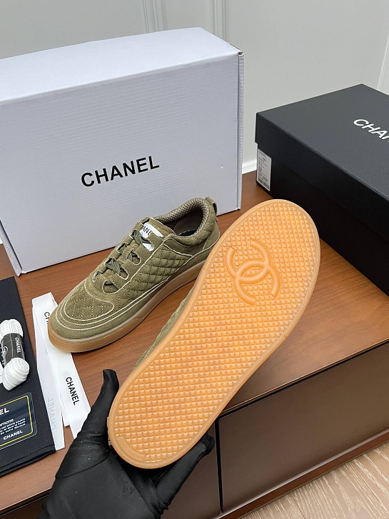 Женские замшевые кроссовки Chanel premium