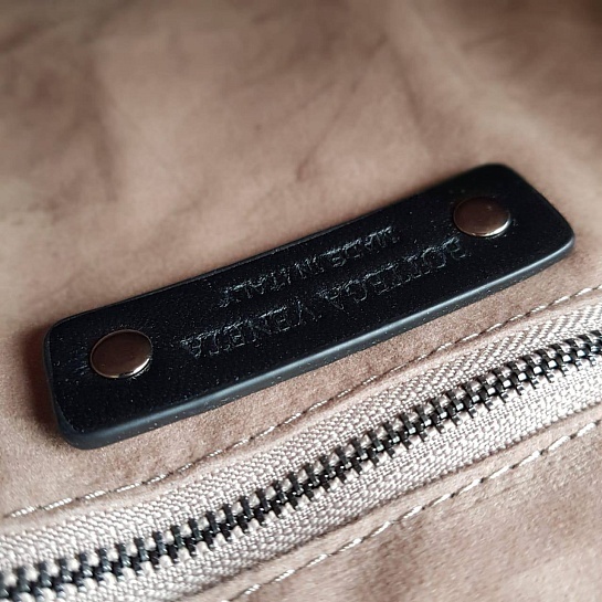 Кожаная сумка Bottega Venetta 28х9х23 см