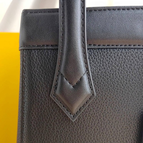 Кожаная сумка Fendi Origami Large 40x27 см