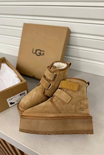 Женские ботинки UGG Mini Hi Platform - Sand   