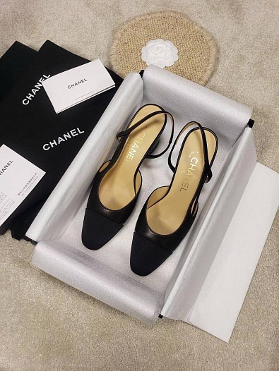 Женские кожаные туфли на каблуке Chanel premium   