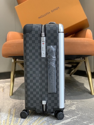 Чемодан Rimowa x Louis Vuitton Horizon Premium 53x37x22 см   
