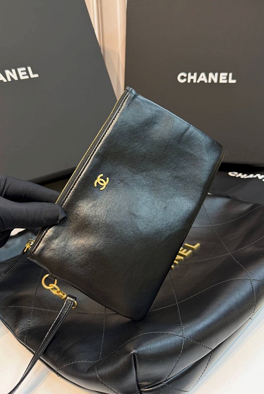 Кожаная сумка Chanel 22 premium 35x37x7 см