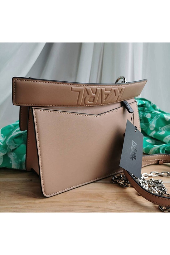 Кожаная сумка-сетчел Karl Lagerfeld Seven 21x15 см