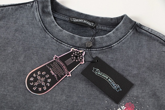 Серая оверсайз футболка Gothic logo