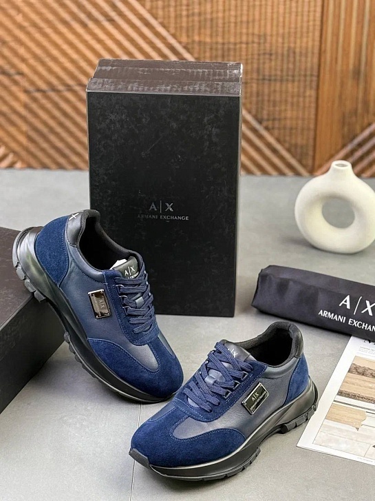 Кроссовки синего цвета Armani Exchange