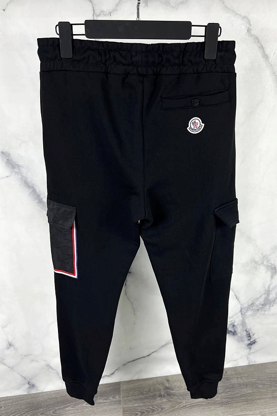 Спортивный костюм чёрного цвета side pocket