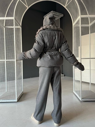 Серый женский костюм тройка на флисе Loro Piana   