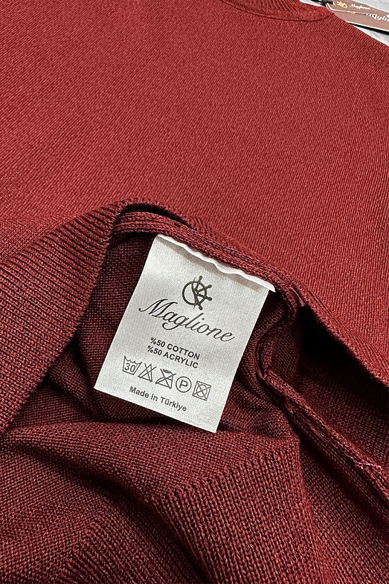 Мужская бордовая водолазка Maglione