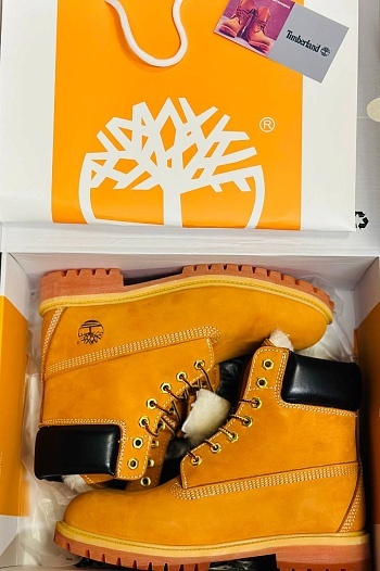Зимние ботинки с мехом Timberland   