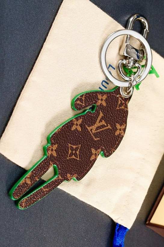 Брелок Louis Vuitton Rabbit