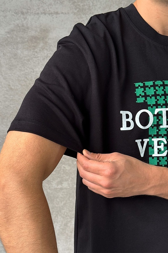 Чёрная оверсайз футболка Bottega Veneta