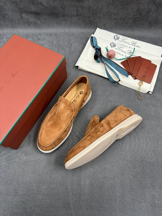 Мужские замшевые лоферы Loro Piana