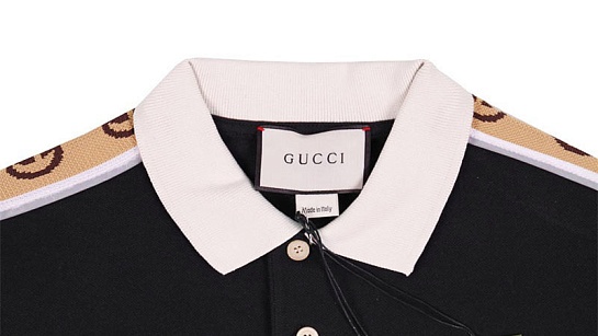 Чёрное поло Gucci Interlocking G stripe