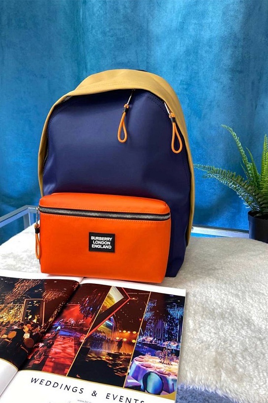 Нейлоновый рюкзак Burberry London England logo-patch 40x30 см