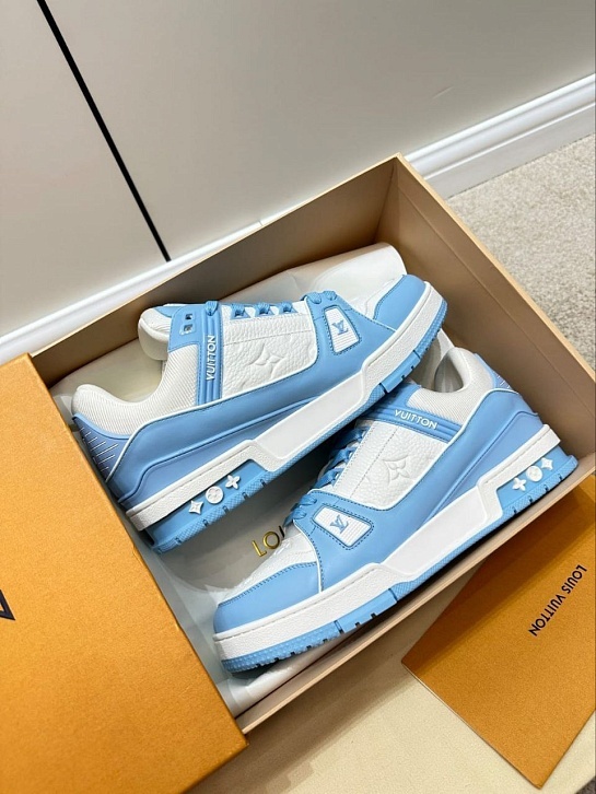 Женские кожаные кроссовки Louis Vuitton Trainer Monogram - White / Blue