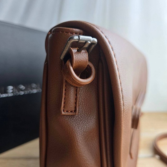 Кожаная сумка Balenciaga 33x23 см