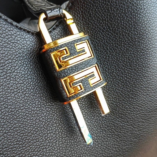 Сумка Givenchy G-hobo 35x22 см (2 расцветки)