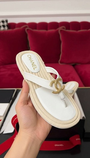 Женские кожаные шлёпанцы Chanel Cruise premium   